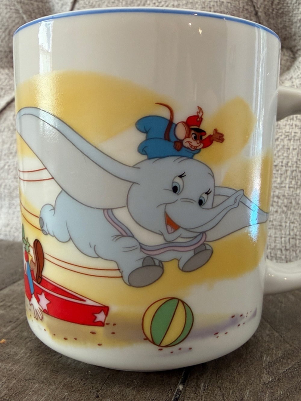 VINTAGE Original Disneyland Disney Dumbo Coffee Cup Mug Made In Japan 10oz